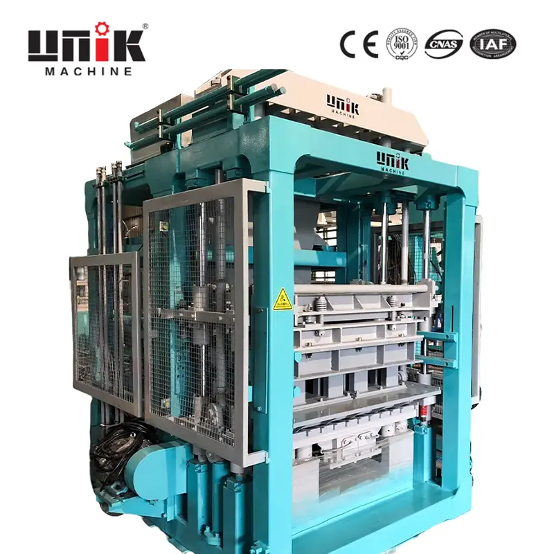 Maksimering af produktiviteten med fuldautomatiske blokmaskiner i byggeprojekter