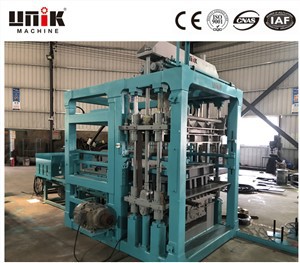 Automatisk blokmaskine